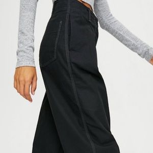 Aritzia day off trousers size 0